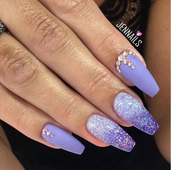 Wisteria Haze Vinylux #193 - Billede 2