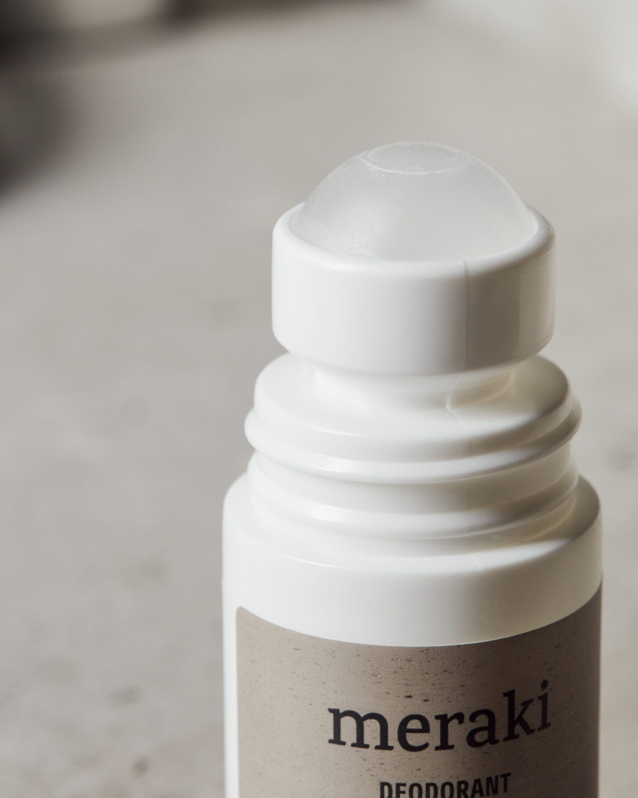 deodorant silky mist meraki